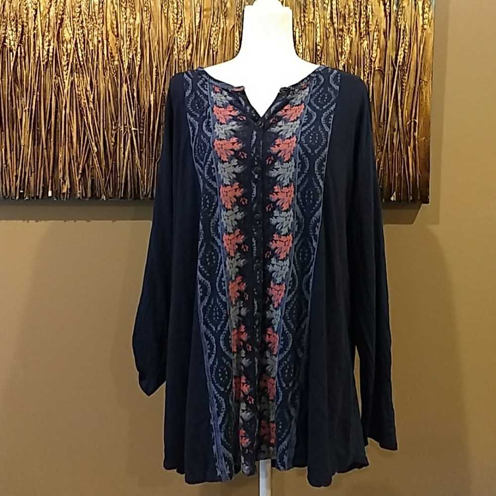 Lucky brand blue henley top